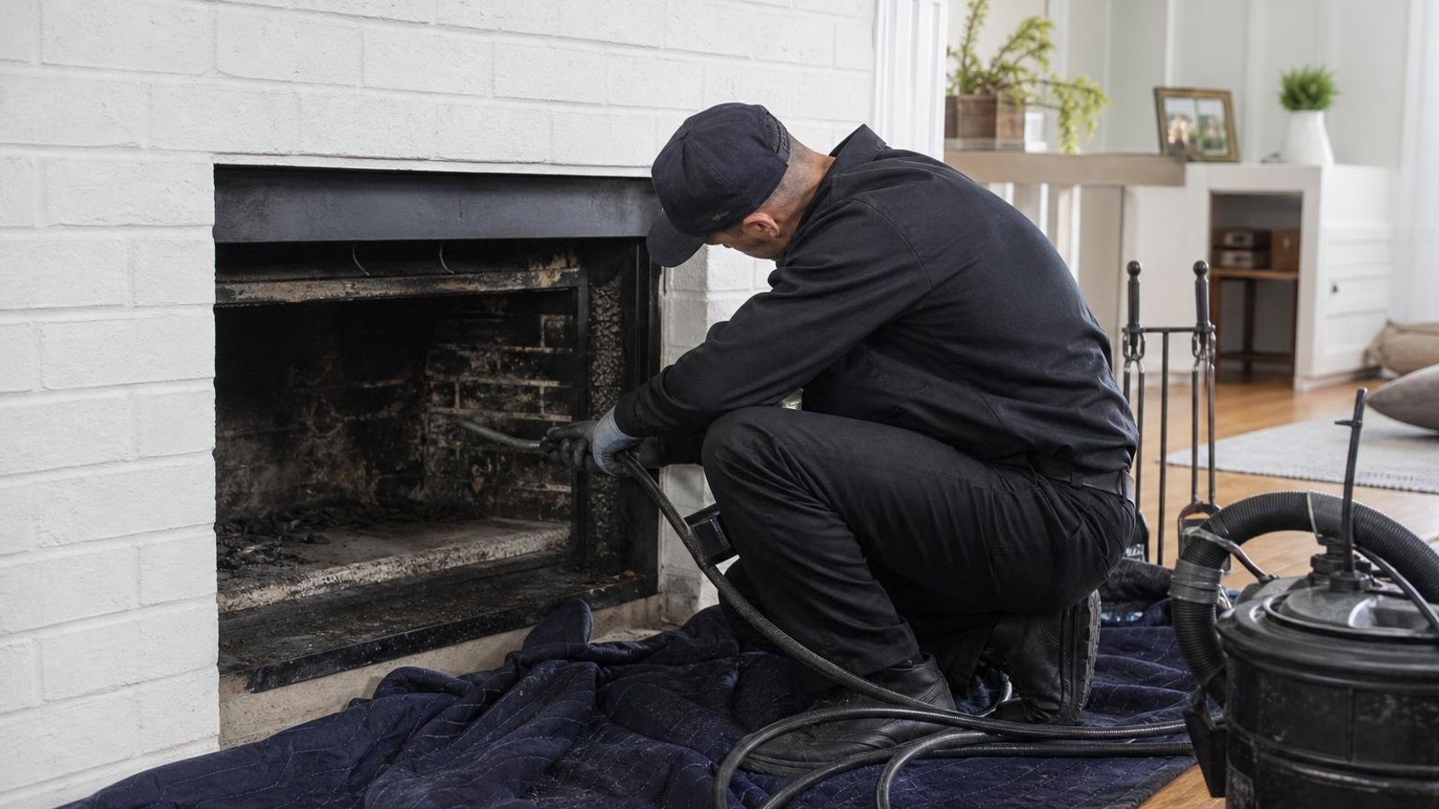 Local chimney sweep & inspection for Morganville homes